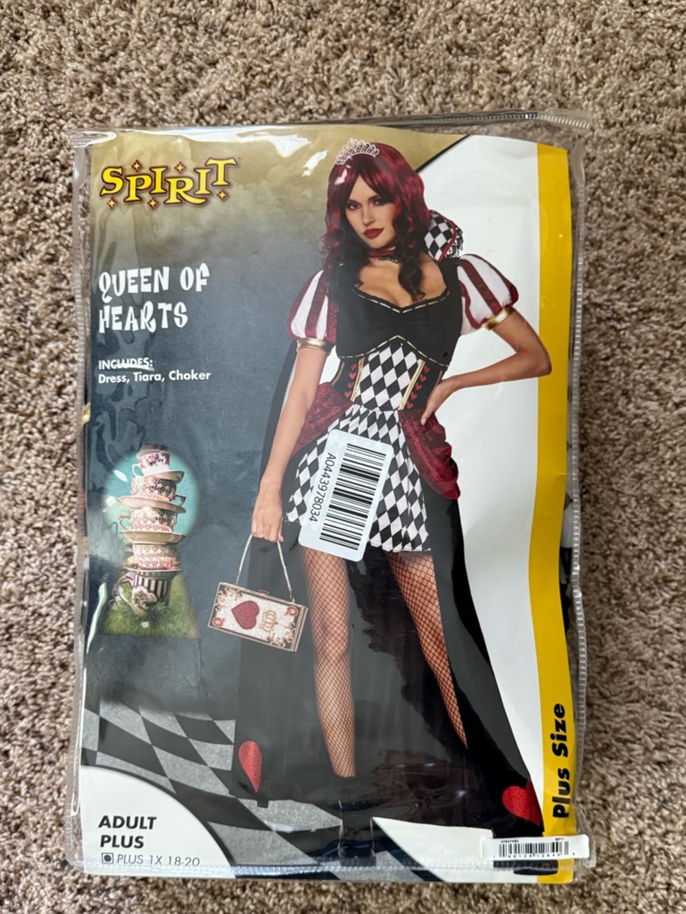 BRAND NEW Spirit Twisted Queen of Hearts Costume